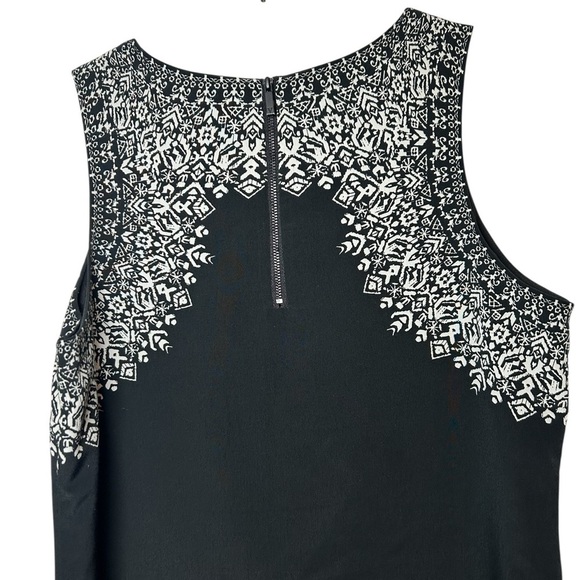 Vince Camuto Black and White Lined Sheath Mini Dress, Size 8 - Picture 6 of 10